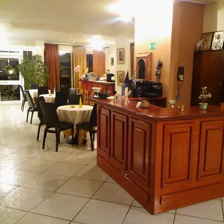 Hotell Romantica