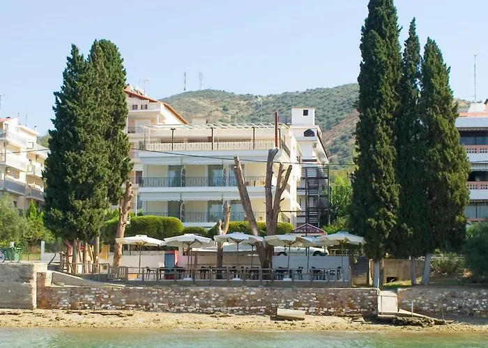 Romantica Loutra Edipsou (Evia)